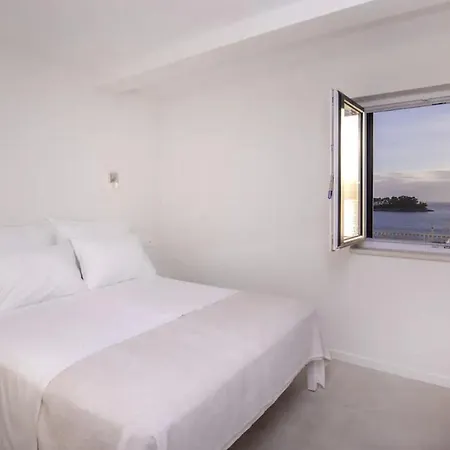 Apartment Elegant Seafront - Mila